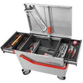 Szerszámkészlet guruló szerszámtartóban